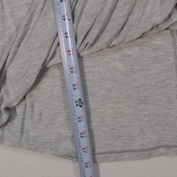 Cabi Women's XS 3245 Taylor Draped Twist Front Top - Picture 5 of 10